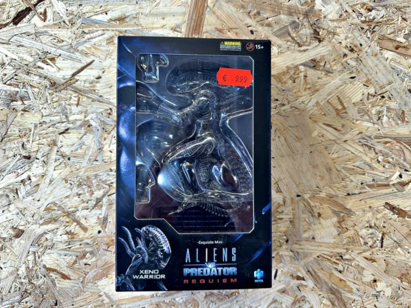 Hiya Toys Exquisite Mini Aliens vs. Predator Requiem Xeno Warrior 1/18 Actionfigur