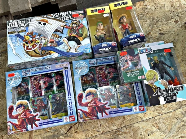 One Piece Konvolut Figuren, Bausatz und Sammelkarten 7 Stück