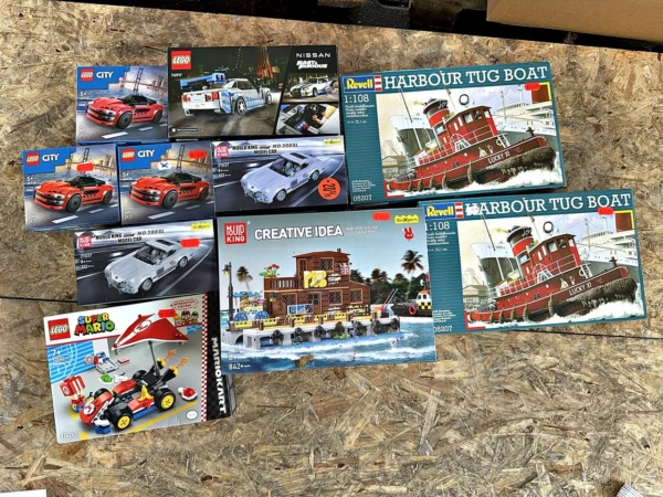Konvolut Klemmbaustein-Sets und Modellbausätze 10 Stück