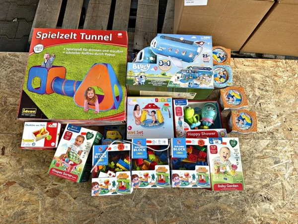 Konvolut Baby- und Kleinkindspielzeug