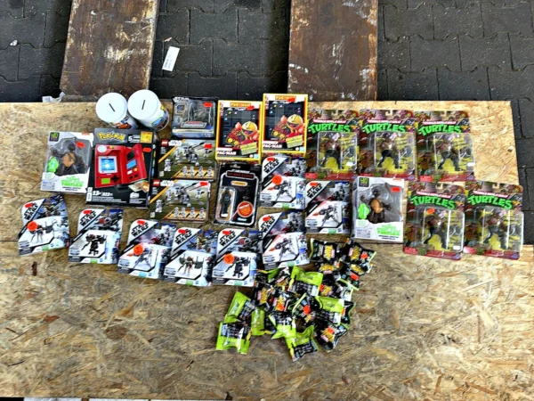 Konvolut Spielfiguren Star Wars und Ninja Turtles
